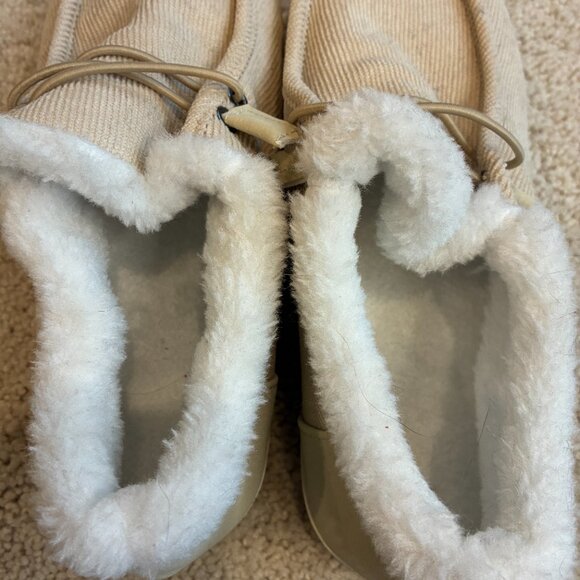 NWOT Women's Corduroy Faux Fur Slip-On Shoe Loafer Size 7 - Picture 5 of 7